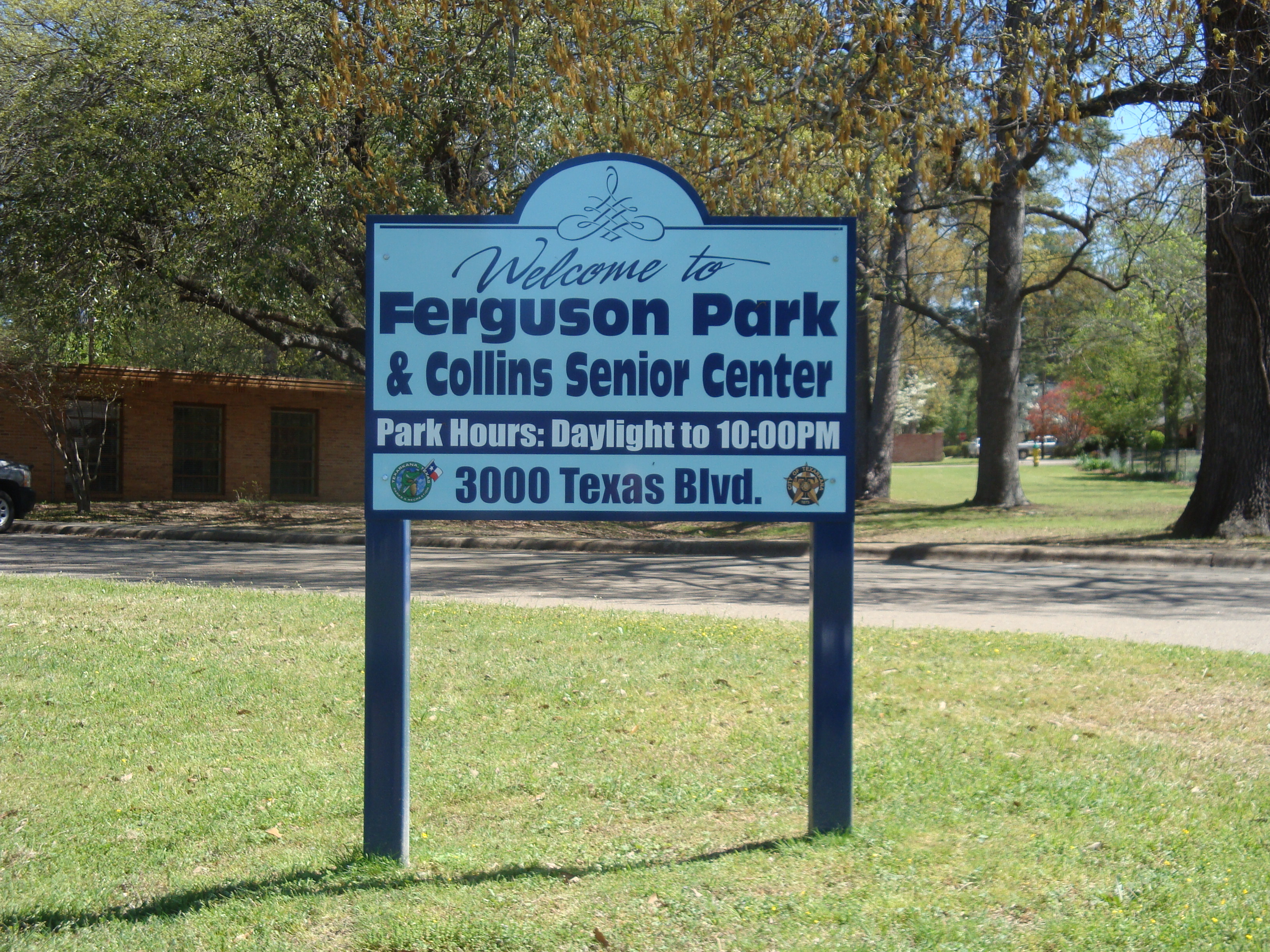 Welcome Sign to the Collins Center